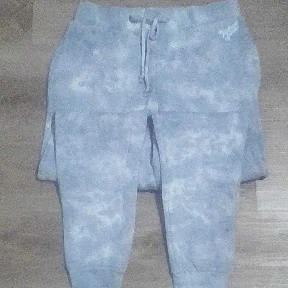 Victoria Secret Outfit - Picture 2 of 2